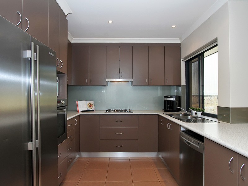 49 Abbey Green Road, Banksia Grove WA 6031