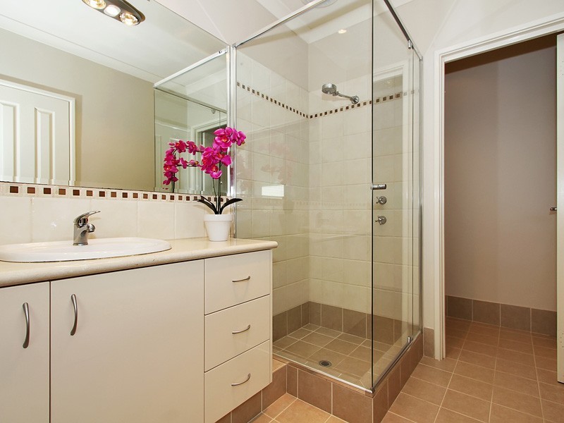 49 Abbey Green Road, Banksia Grove WA 6031