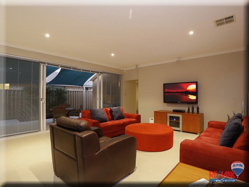 3 Rosegreen Avenue, Butler WA 6036