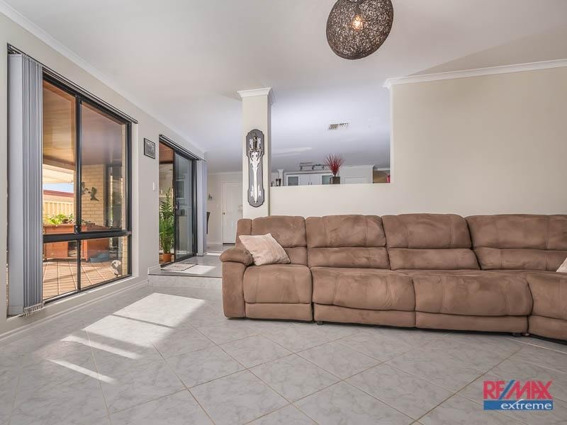 94 Kingsbridge Boulevard, Butler WA 6036