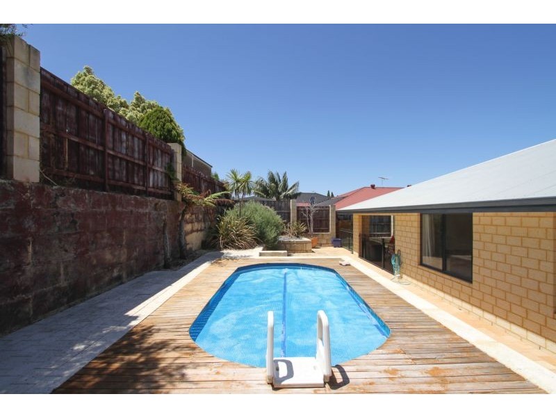 66 Cristobal Crescent, Mindarie WA 6030