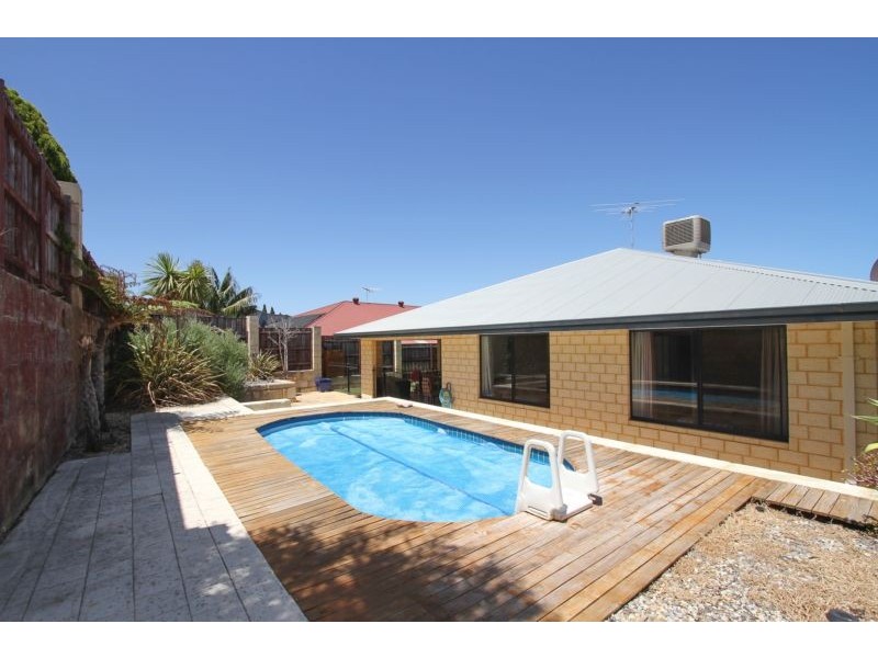 66 Cristobal Crescent, Mindarie WA 6030