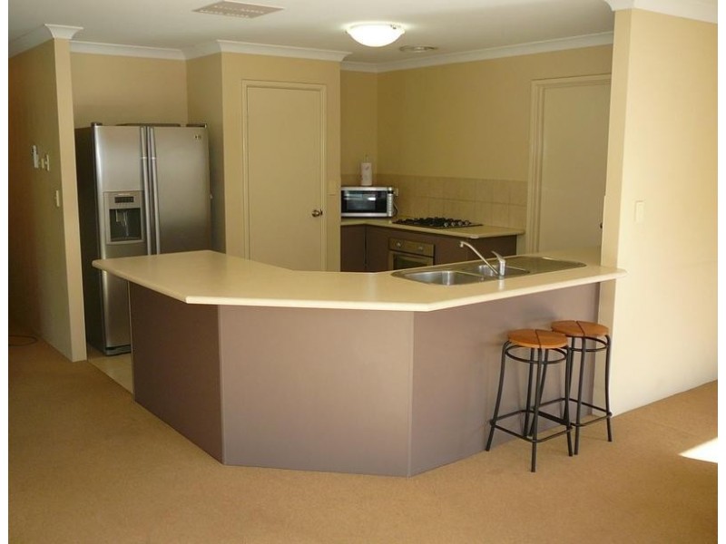 16 Grand Paradiso, Merriwa WA 6030