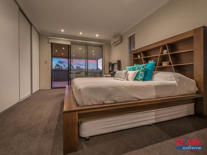 1 Builth Way, Butler WA 6036