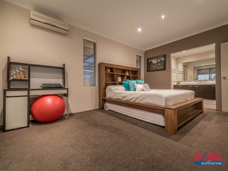 1 Builth Way, Butler WA 6036