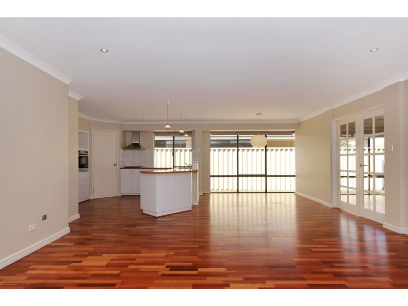 8 Benenden Avenue, Butler WA 6036