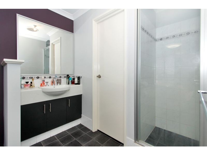 33 Cochrane Loop, Aveley WA 6069