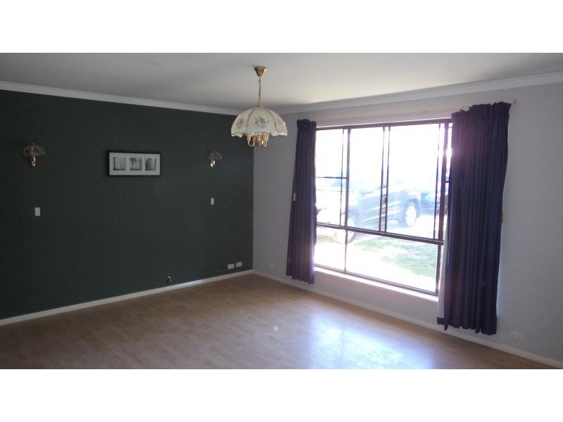 8 Phee, Greenwood WA 6024