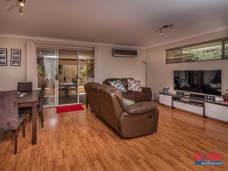 27 Phoenix Terrace, Hocking WA 6065