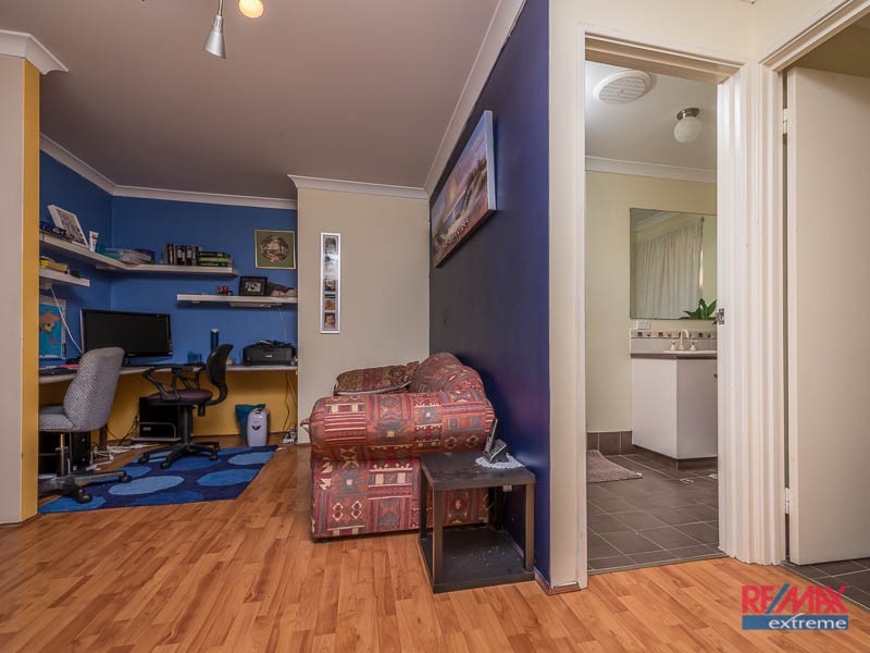 27 Phoenix Terrace, Hocking WA 6065
