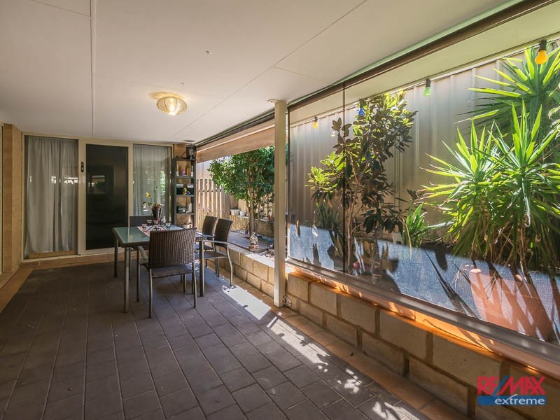 27 Phoenix Terrace, Hocking WA 6065