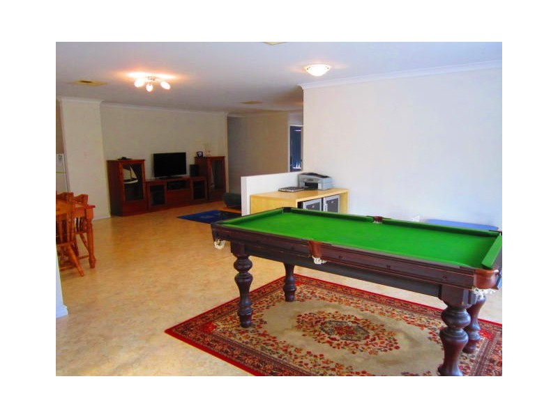 29 Vinciullo Way, Sinagra WA 6065