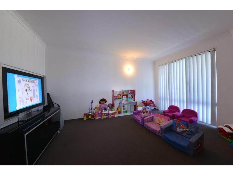 29 Vinciullo Way, Sinagra WA 6065