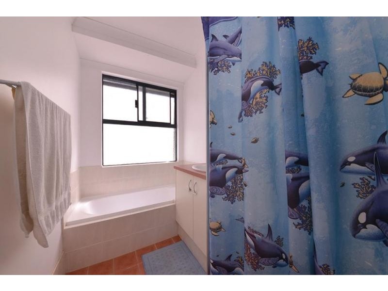 29 Vinciullo Way, Sinagra WA 6065