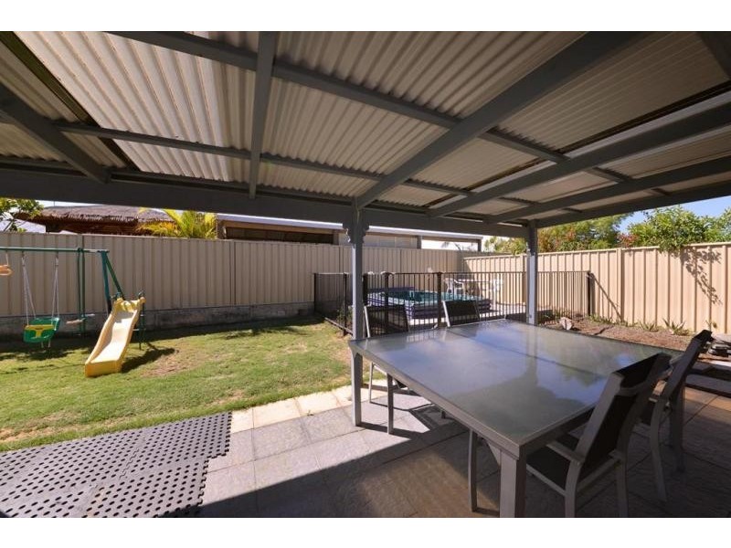 29 Vinciullo Way, Sinagra WA 6065