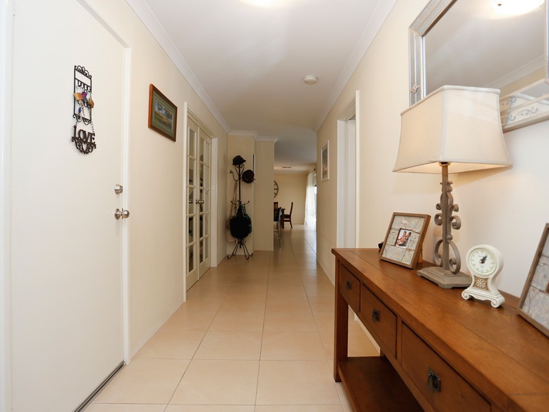 24 Oligantha Elbow, Banksia Grove WA 6031