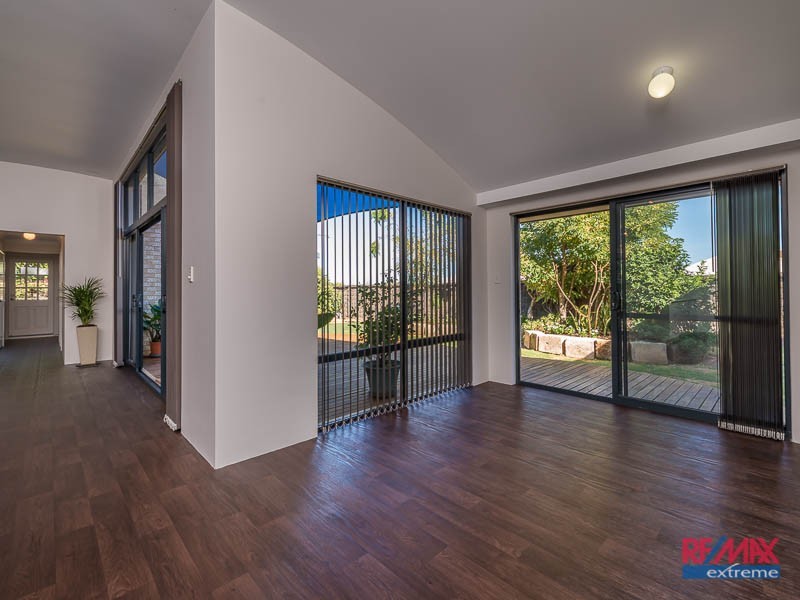 2 Odiham Way, Butler WA 6036