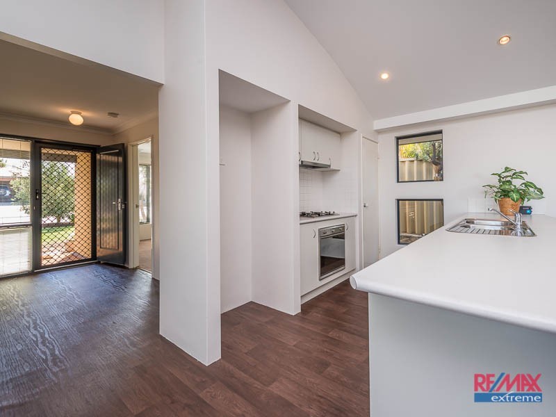 2 Odiham Way, Butler WA 6036