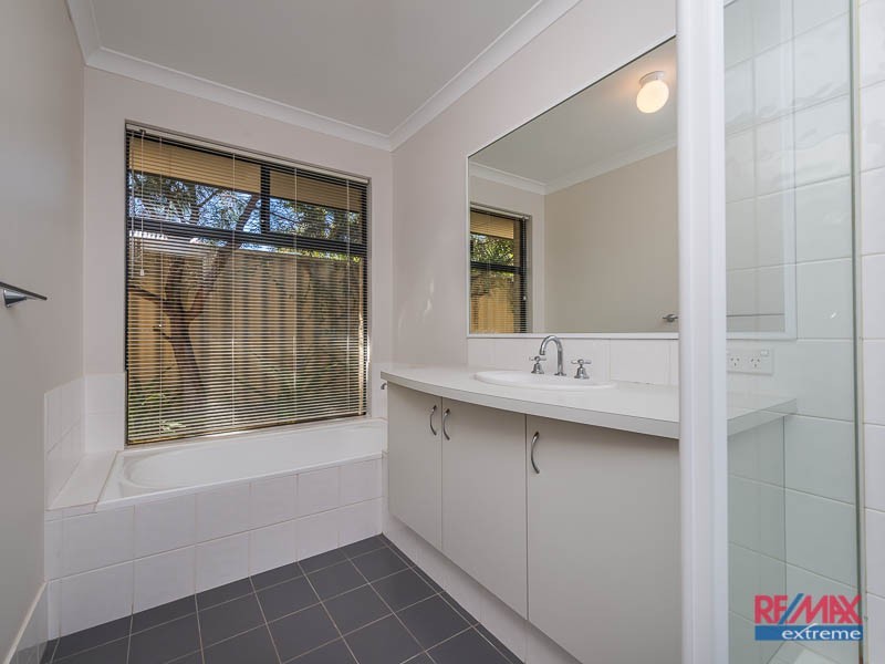 2 Odiham Way, Butler WA 6036