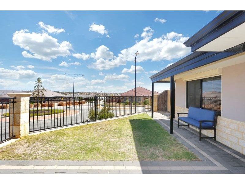 126 Ridgewood Blvd, Ridgewood WA 6030