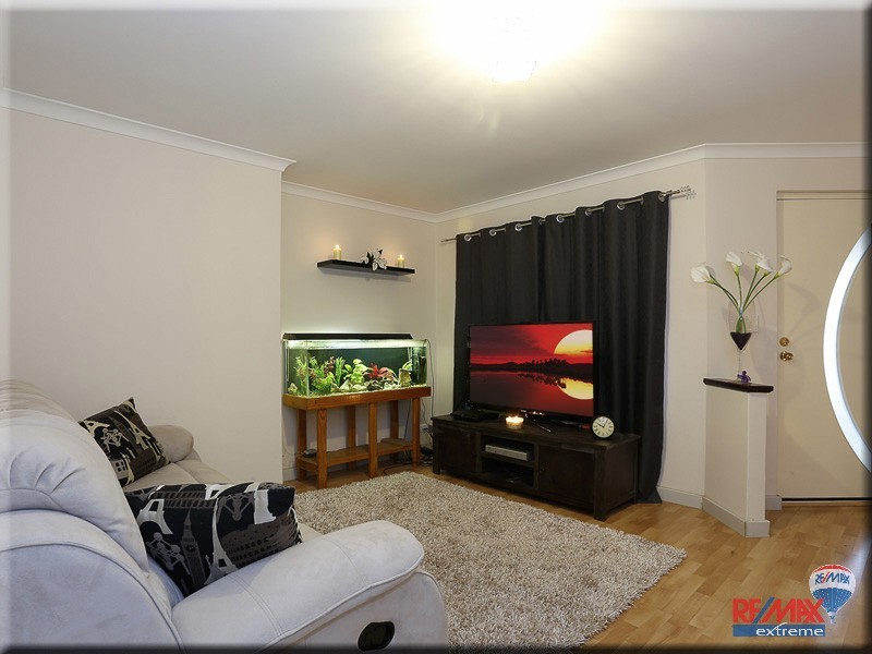 18 Sellar Elbow, Quinns Rocks WA 6030