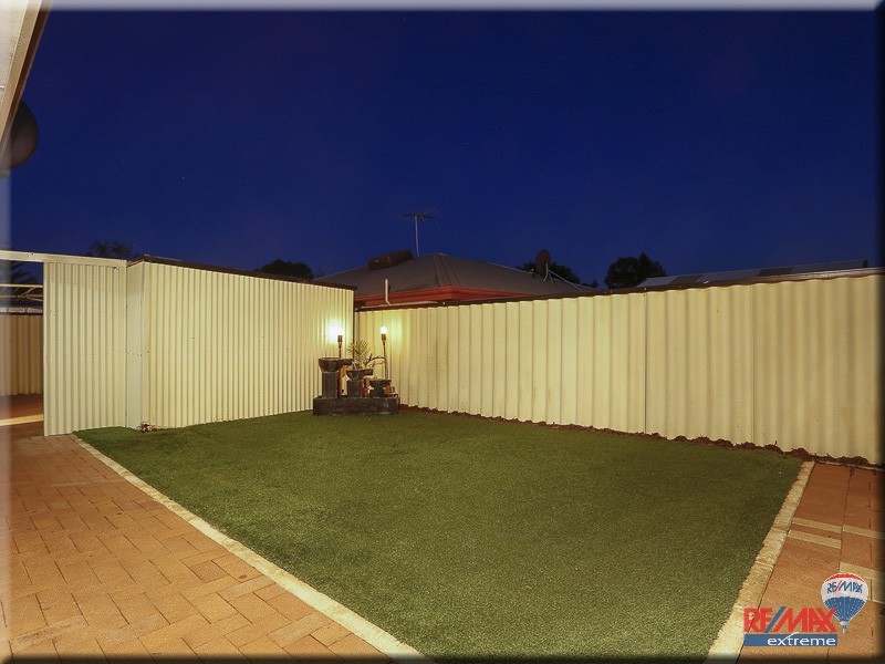 18 Sellar Elbow, Quinns Rocks WA 6030