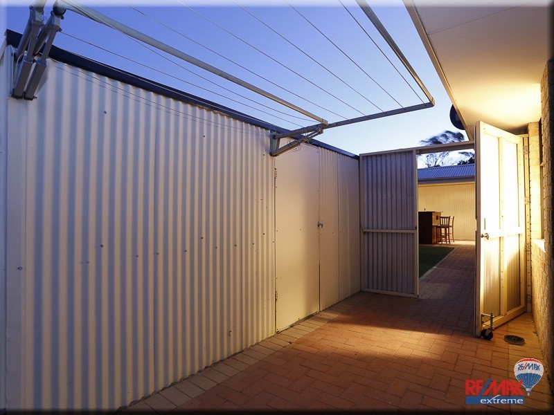 18 Sellar Elbow, Quinns Rocks WA 6030