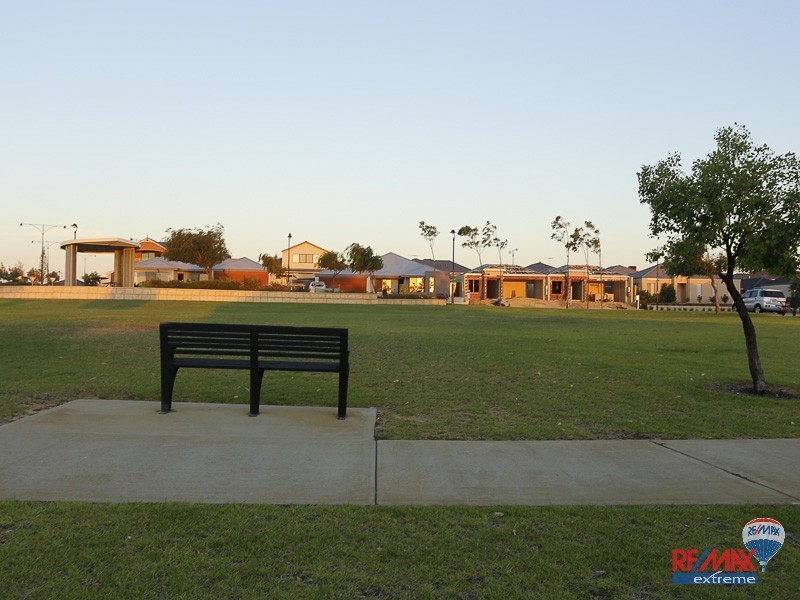 24 Saintfield Corner, Ridgewood WA 6030