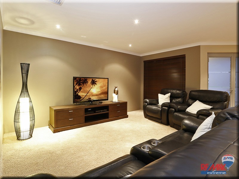 24 Saintfield Corner, Ridgewood WA 6030