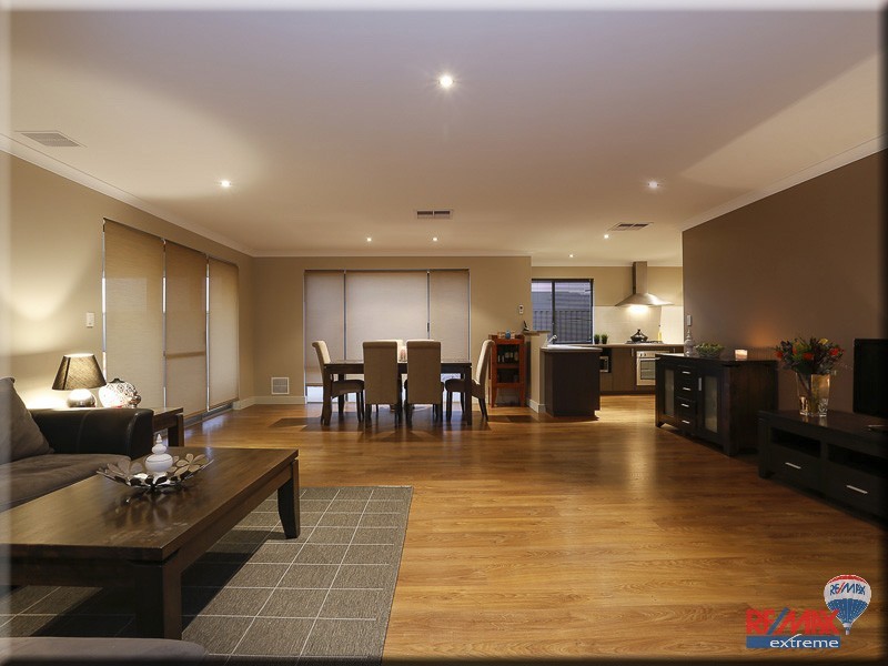 24 Saintfield Corner, Ridgewood WA 6030