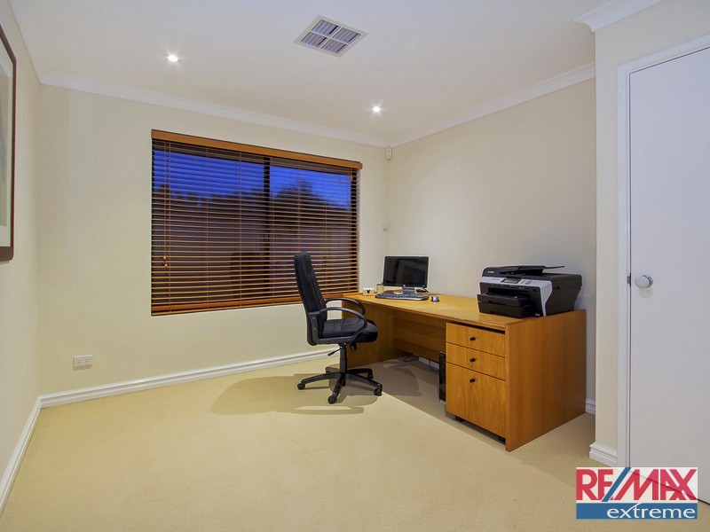 1 Caen Way, Mindarie WA 6030