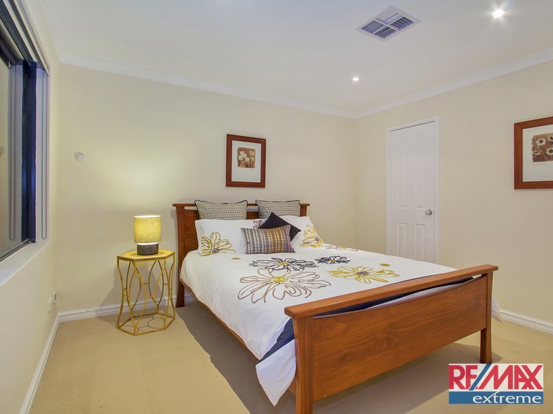 1 Caen Way, Mindarie WA 6030