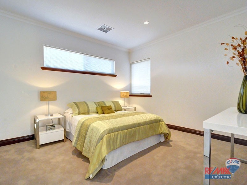 24 Matta Way, Pearsall WA 6065
