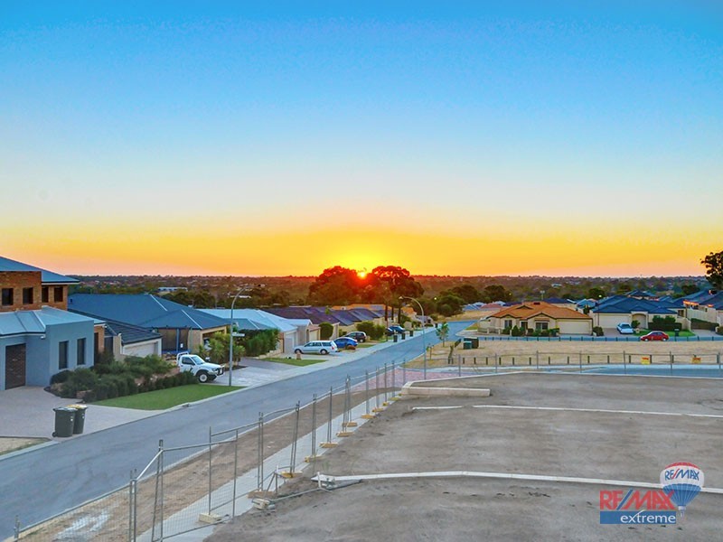 24 Matta Way, Pearsall WA 6065