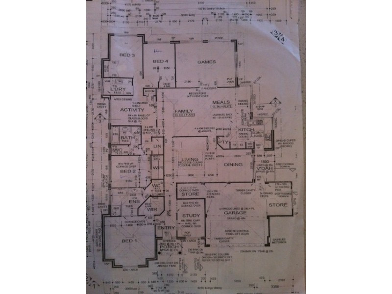 44 Roxburgh Circle, Kinross WA 6028