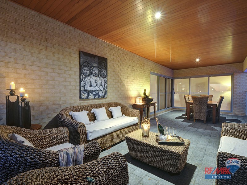 3 Traminer Way, Pearsall WA 6065