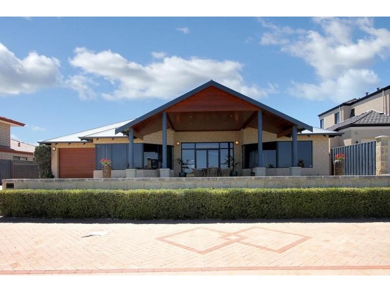 206 Ocean Drive, Quinns Rocks WA 6030