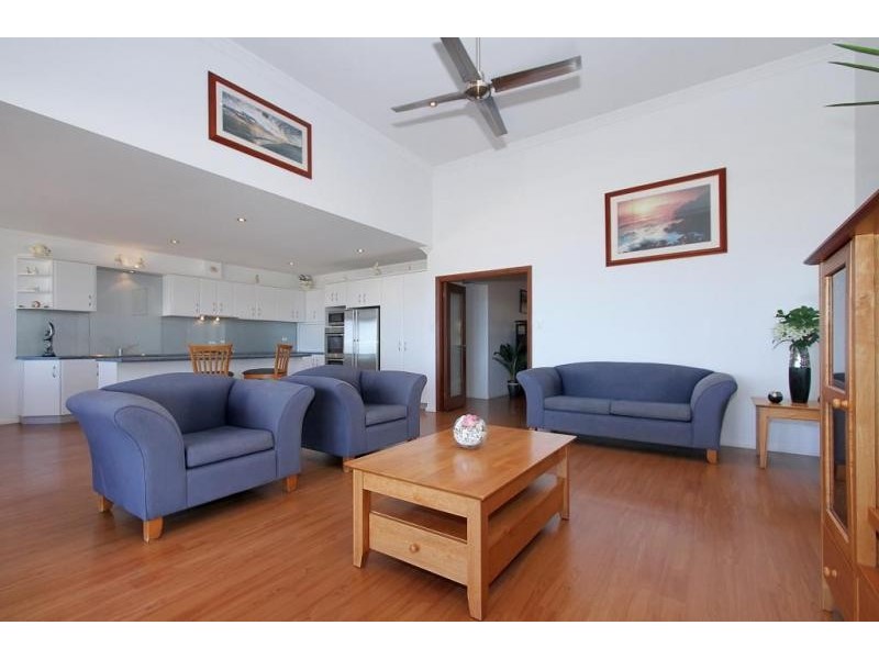 206 Ocean Drive, Quinns Rocks WA 6030