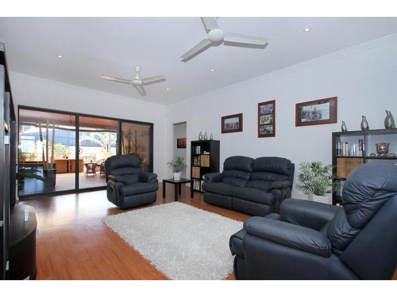 206 Ocean Drive, Quinns Rocks WA 6030