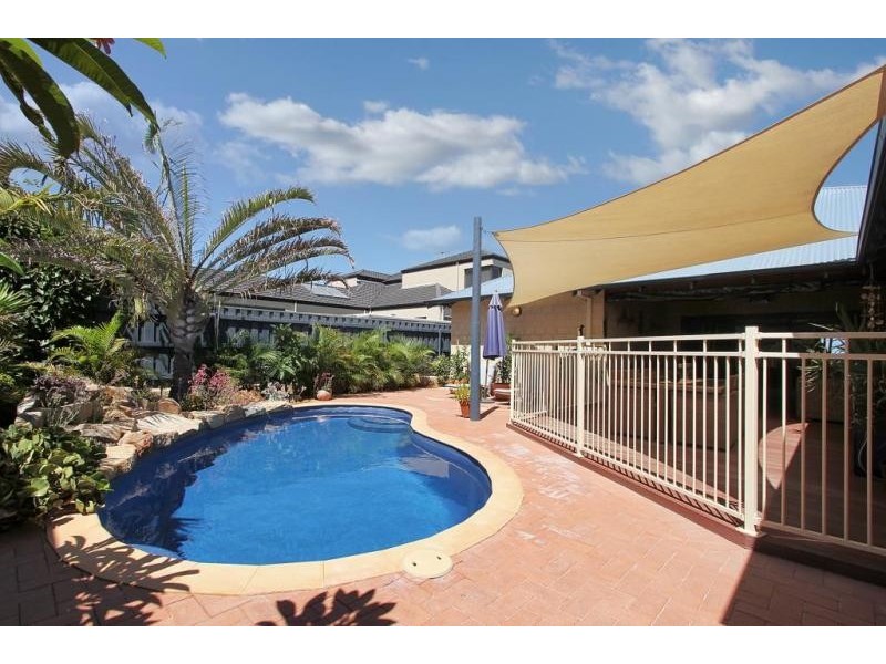 206 Ocean Drive, Quinns Rocks WA 6030