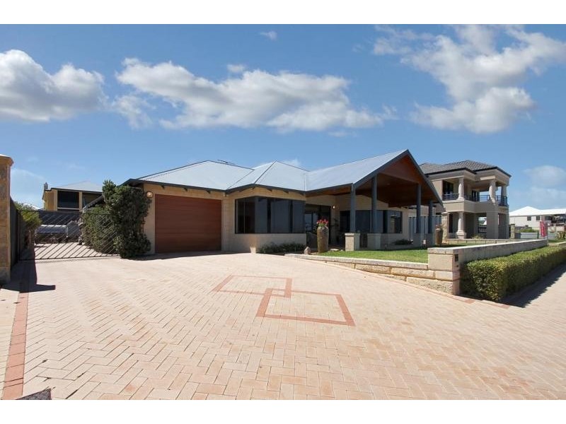 206 Ocean Drive, Quinns Rocks WA 6030