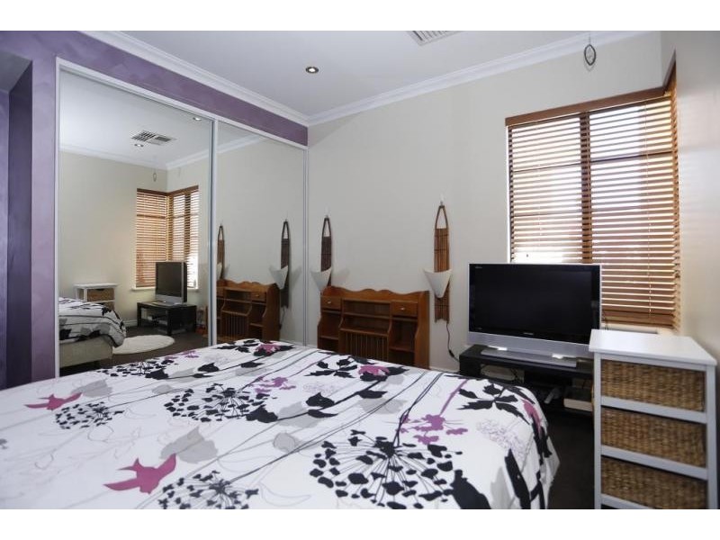 3 Royal James Street, Quinns Rocks WA 6030