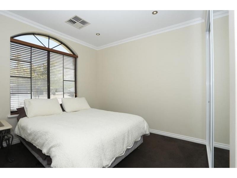 3 Royal James Street, Quinns Rocks WA 6030