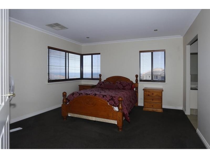 3 Royal James Street, Quinns Rocks WA 6030