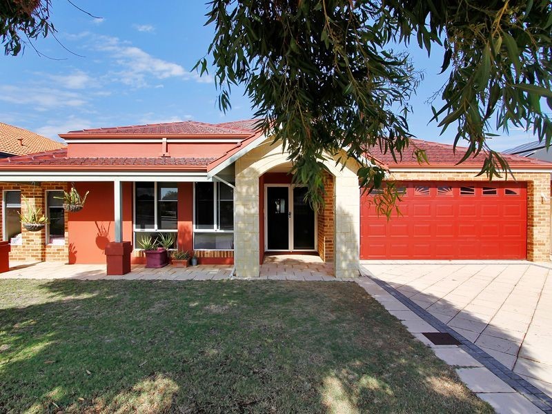 57 Sundowner Meander*, Banksia Grove WA 6031