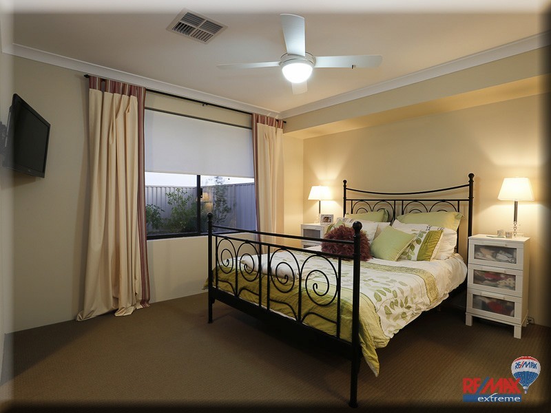 6 Rathkeale Blvd, Ridgewood WA 6030