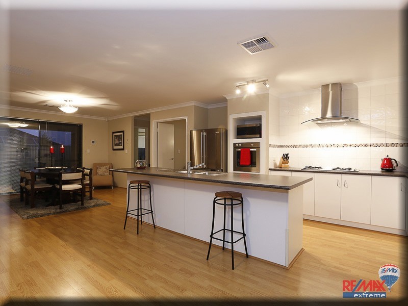 6 Rathkeale Blvd, Ridgewood WA 6030