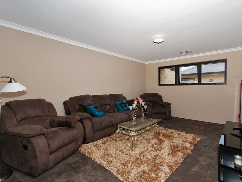 18 Markethill Road, Ridgewood WA 6030