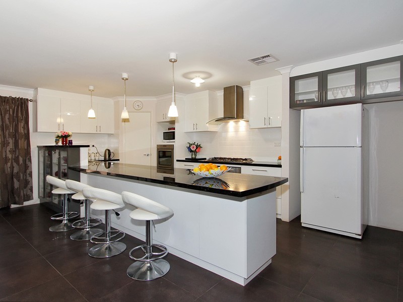 18 Markethill Road, Ridgewood WA 6030
