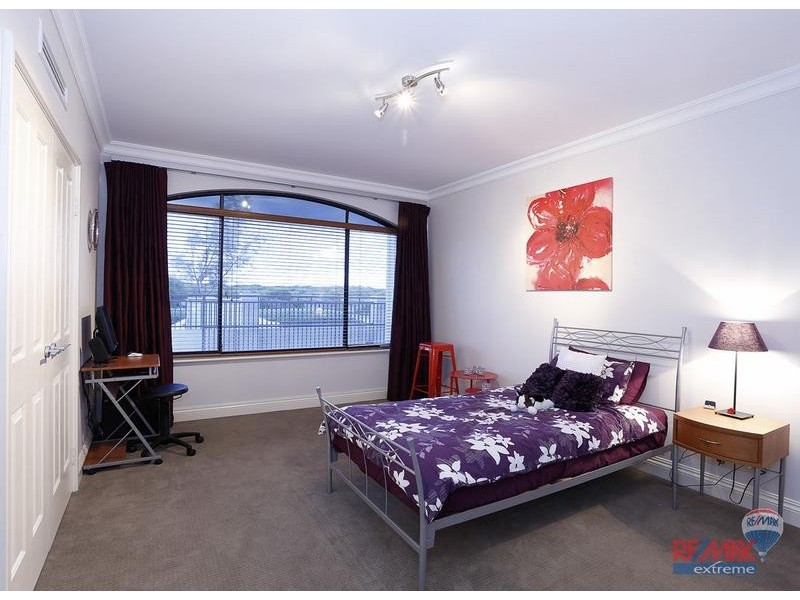 585 Burns Beach Road, Iluka WA 6028